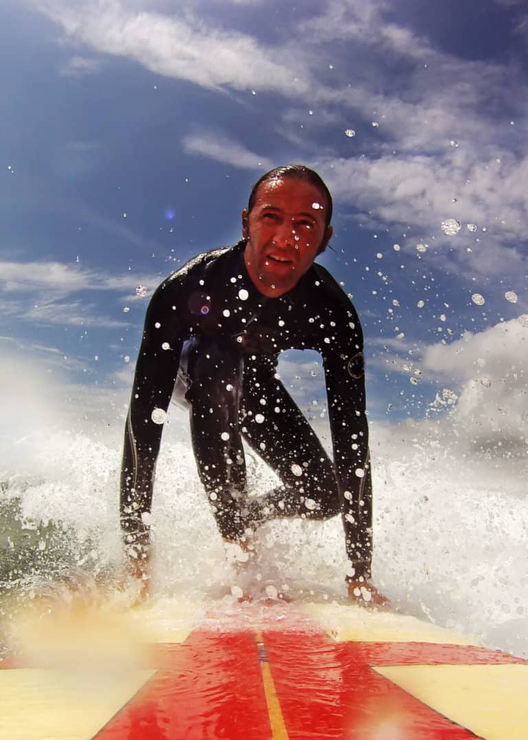 GoPro Surfing Guide: 13 GoPro Surfing Tips, Settings, Mounts ...
